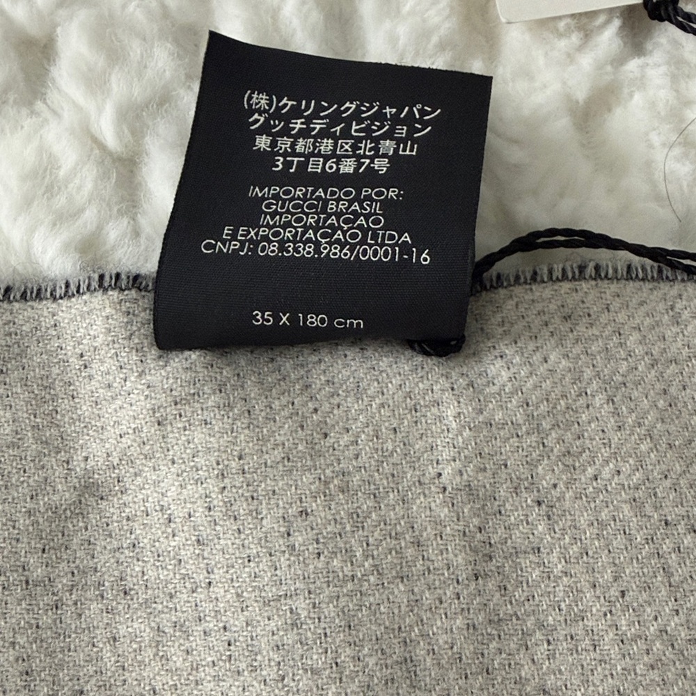 Gucci 100% Wool Running Snake Scarf-452388-Authentic-NWT - Picture 9 of 10